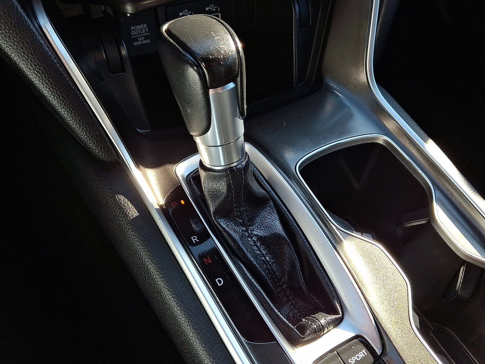 Used 2022 Honda Accord Sport image 14