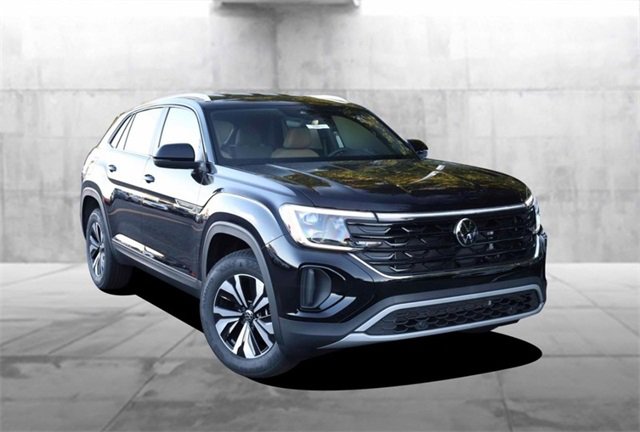 New 2026 Volkswagen Atlas Cross Sport SE image 2