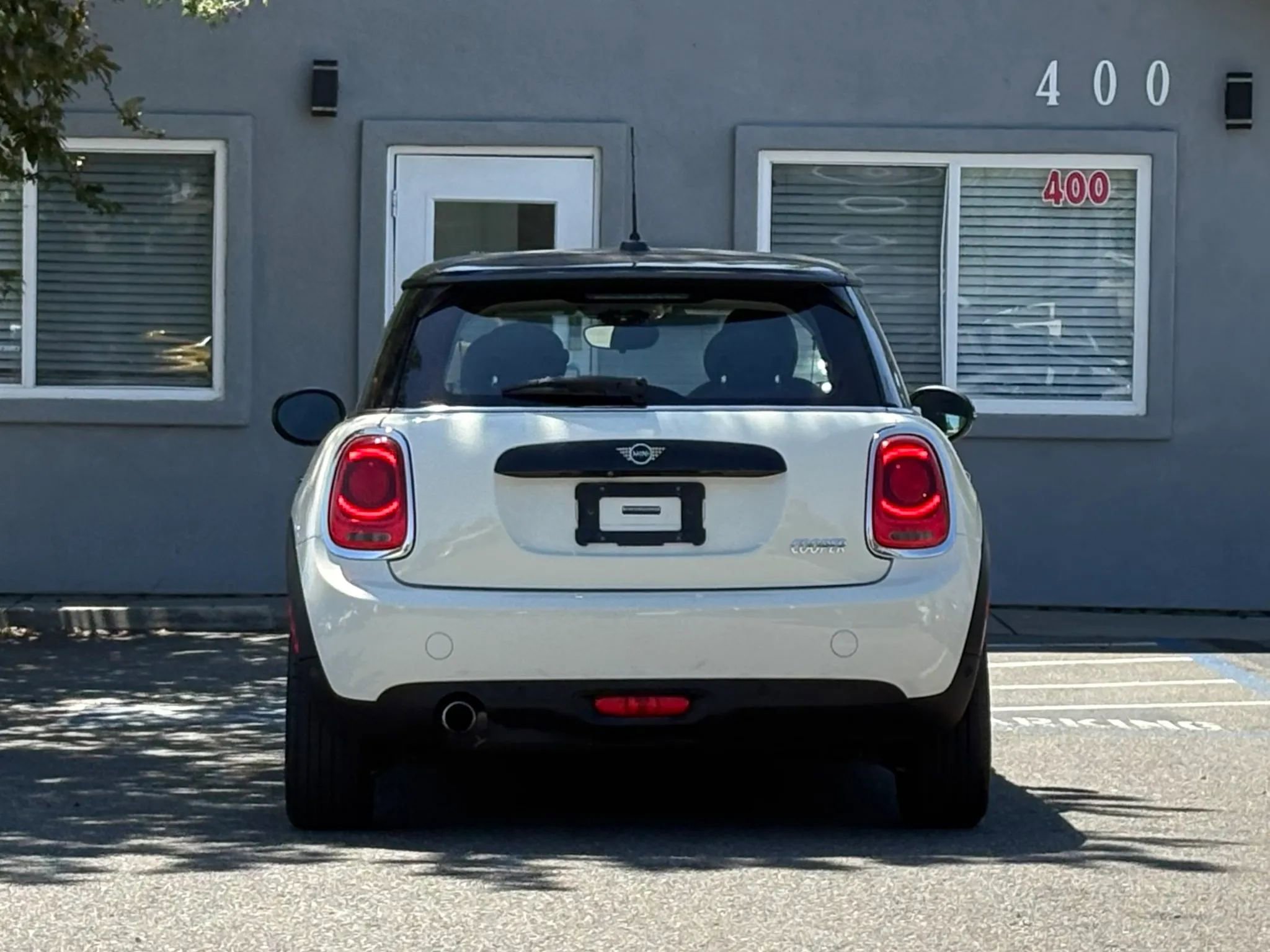 Used 2019 MINI Cooper 2-Door Hardtop FWD image 6