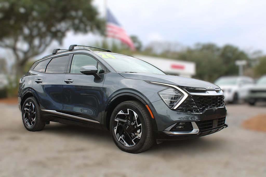 Used 2024 Kia Sportage SX image 3