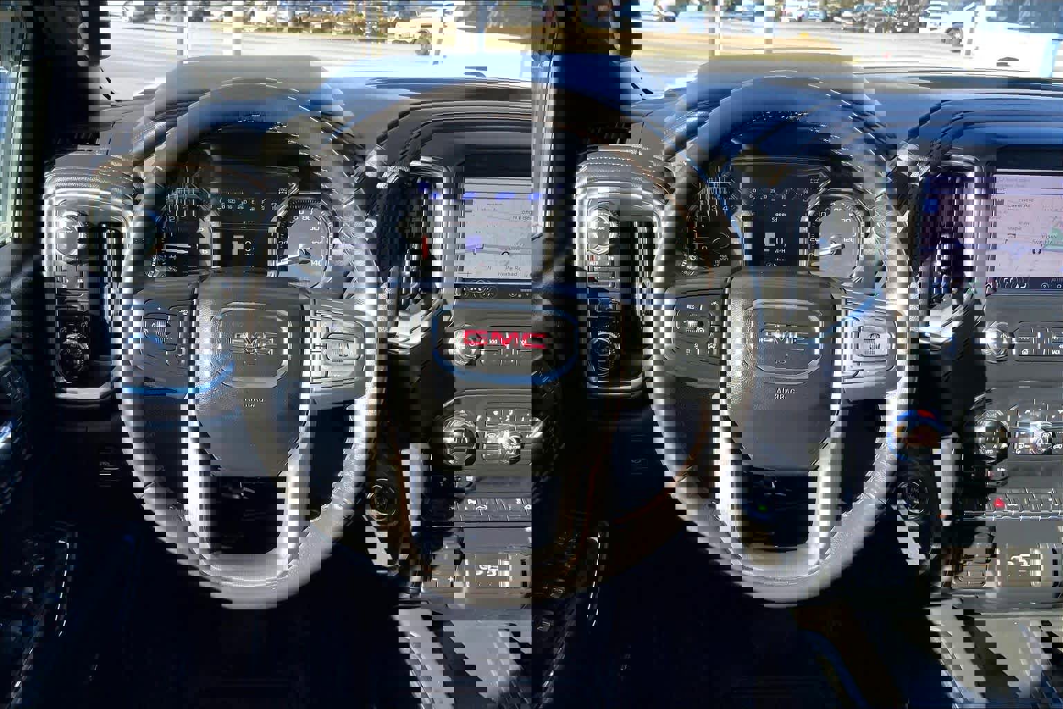 Used 2022 GMC Sierra 1500 AT4 w/ AT4 Premium Package image 5