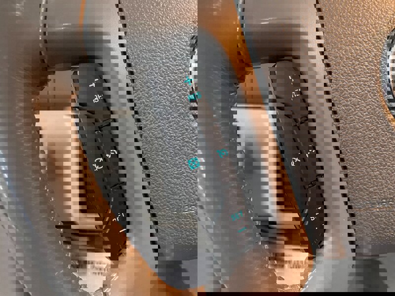 Used 2013 Buick Enclave Leather image 11