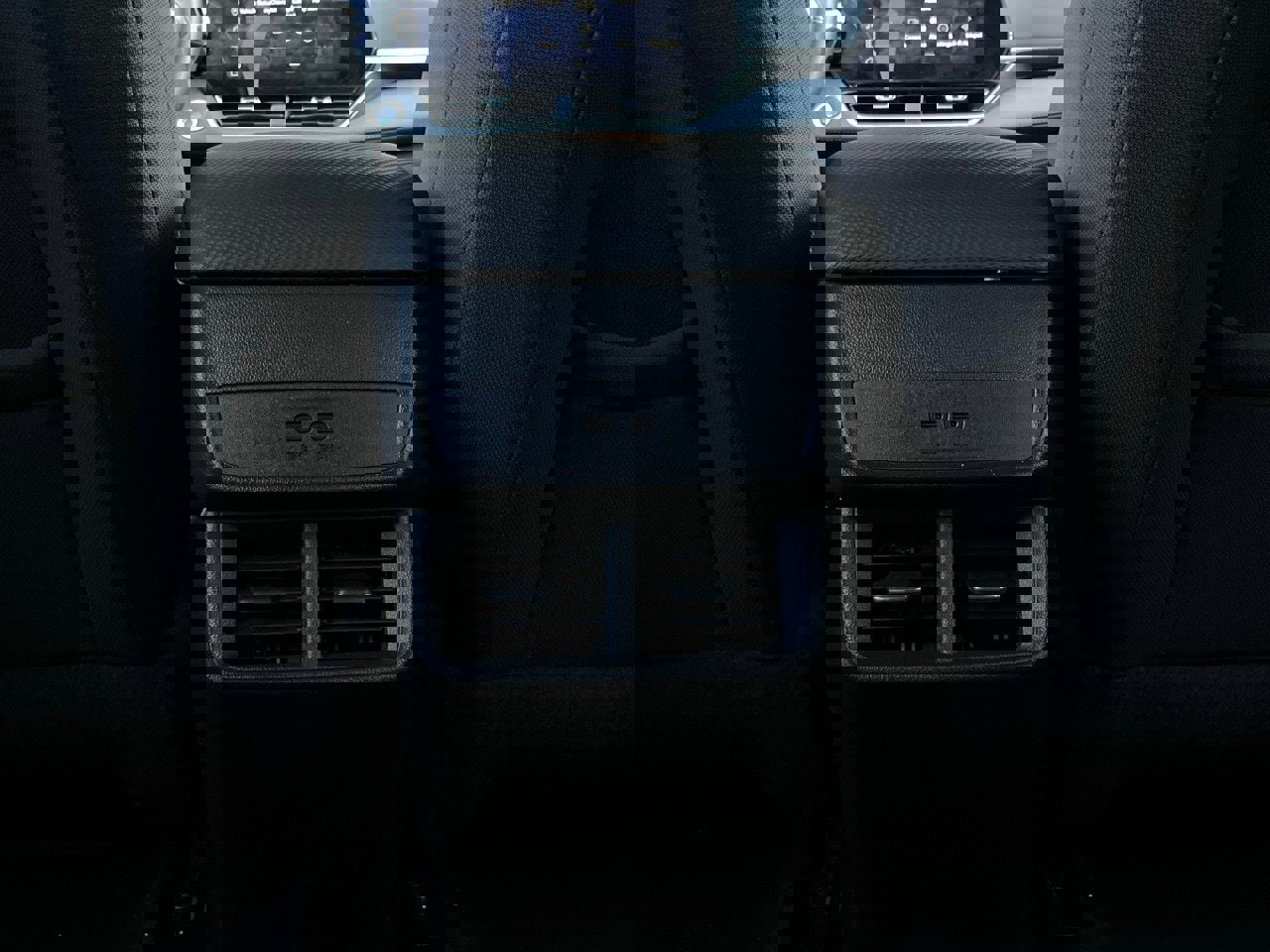 Used 2025 Chevrolet Equinox LT image 12