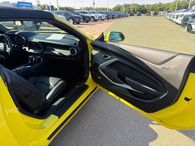 Used 2017 Chevrolet Camaro LT w/ RS Package RWD image 21