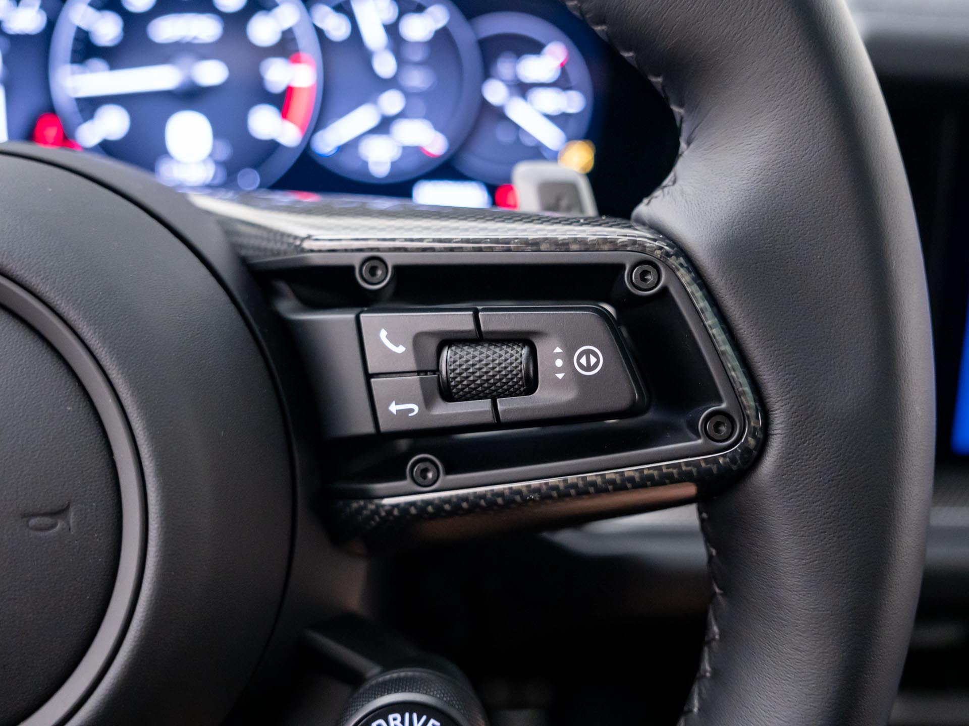 New 2027 Porsche Cayenne GTS AWD/4WD image 32