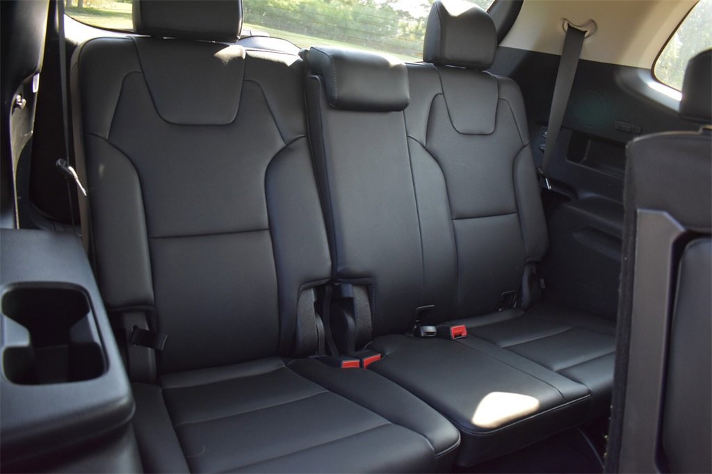 Used 2022 Kia Telluride LX image 17