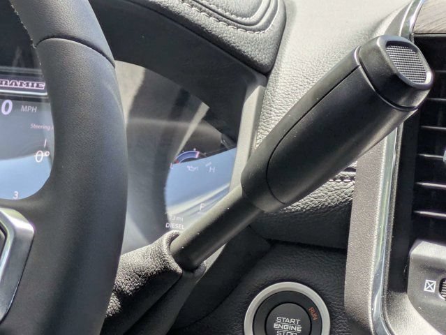 New 2026 RAM 3500 Laramie AWD/4WD image 19