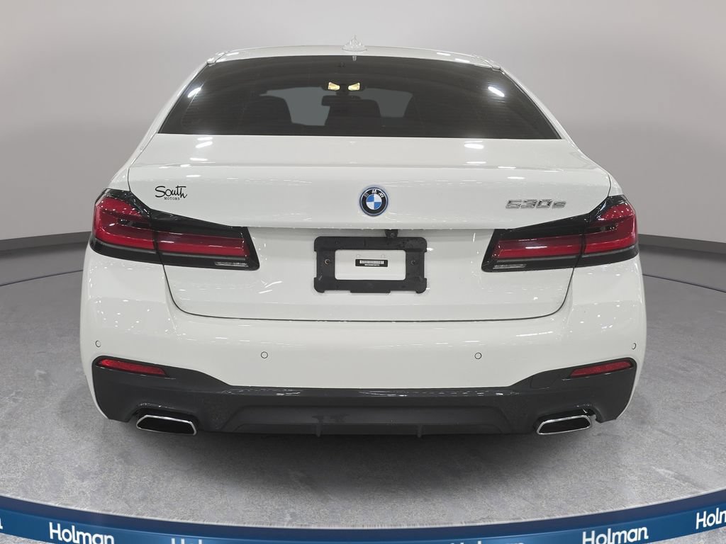Certified 2023 BMW 530e w/ M Sport Package RWD image 6