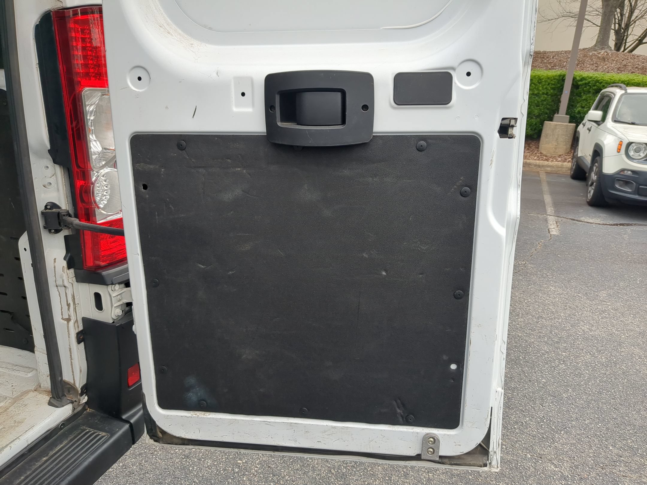 Used 2025 RAM ProMaster 2500 w/ Convenience Group FWD image 28