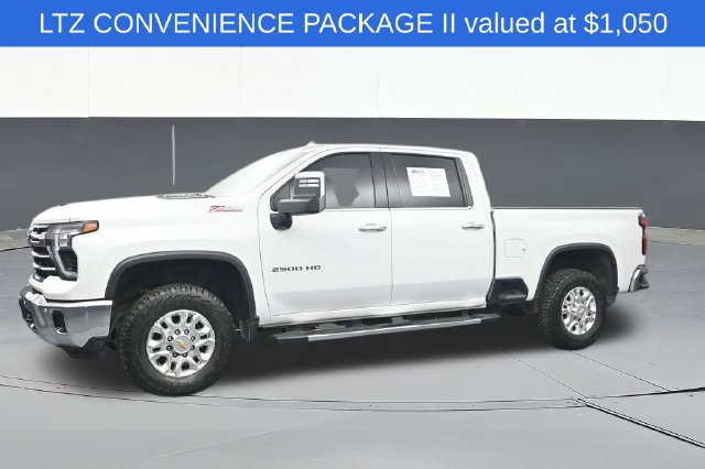 Used 2024 Chevrolet Silverado 2500 LTZ w/ LTZ Convenience Package AWD/4WD image 7