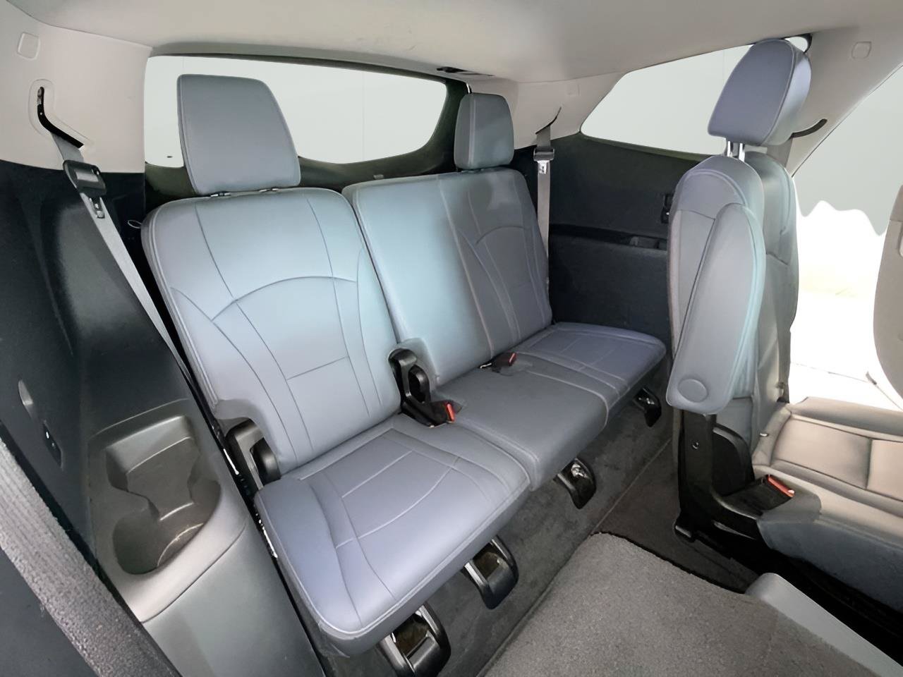 Used 2020 Buick Enclave Essence FWD image 14