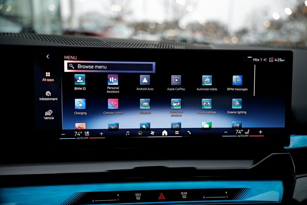 Certified 2025 BMW i5 xDrive40 w/ Premium Package image 39