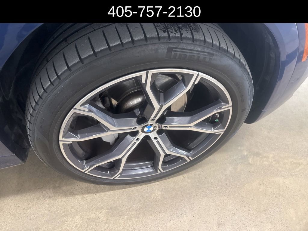 Used 2021 BMW X6 xDrive40i w/ Executive Package image 22