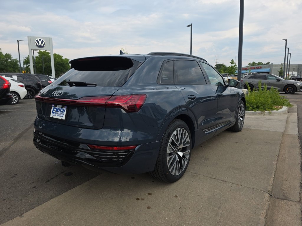 Used 2024 Audi Q8 e-tron Prestige w/ Prestige Package AWD/4WD image 7