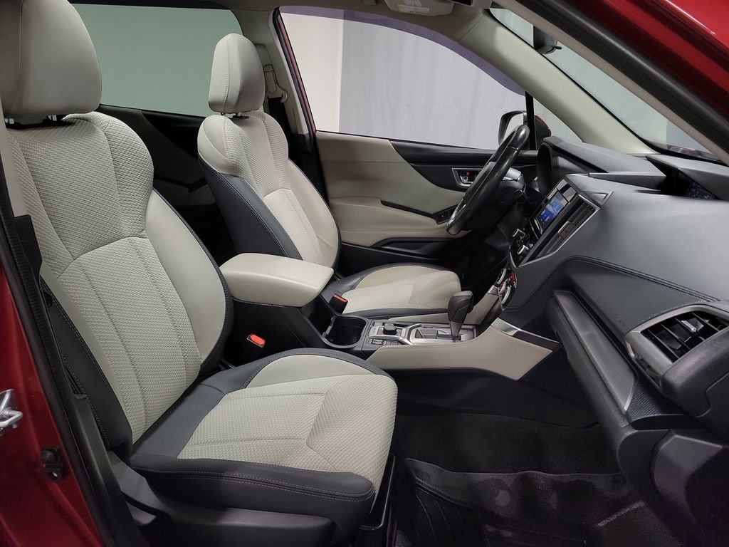 Used 2024 Subaru Forester Premium AWD/4WD image 28