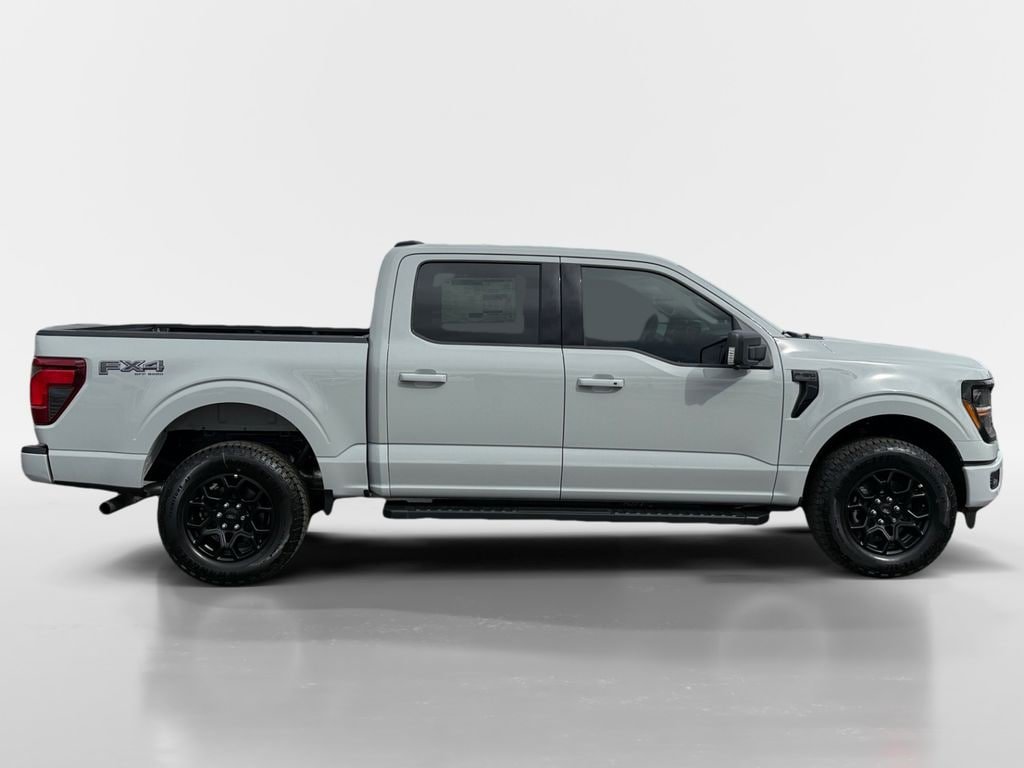 New 2026 Ford F150 XLT w/ Equipment Group 302A MID AWD/4WD image 7