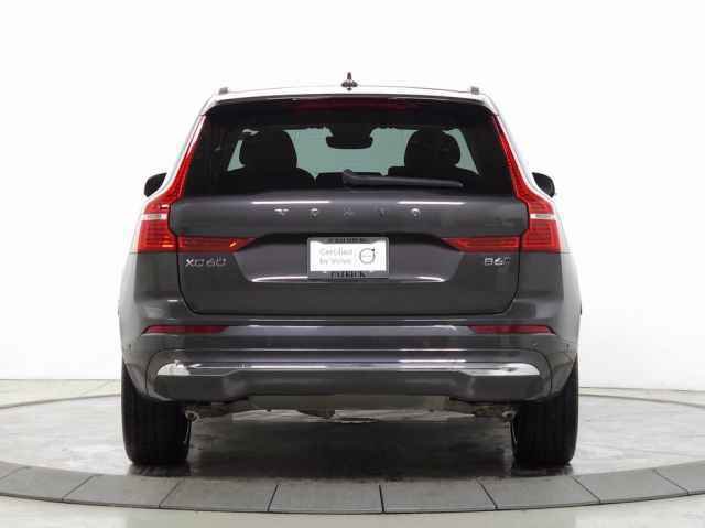Certified 2023 Volvo XC60 B6 Ultimate w/ Climate Package image 7