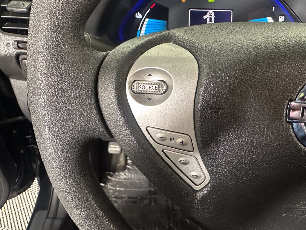 Used 2017 Nissan Leaf S FWD image 21