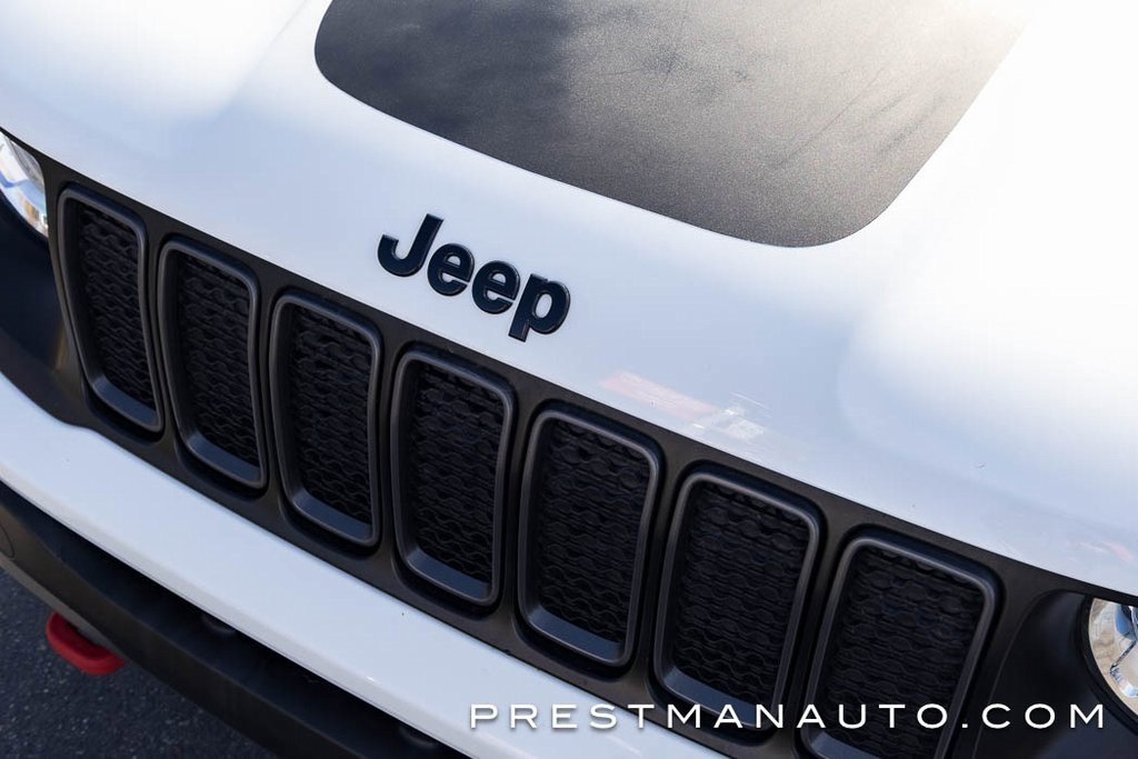 Used 2023 Jeep Renegade Trailhawk image 41