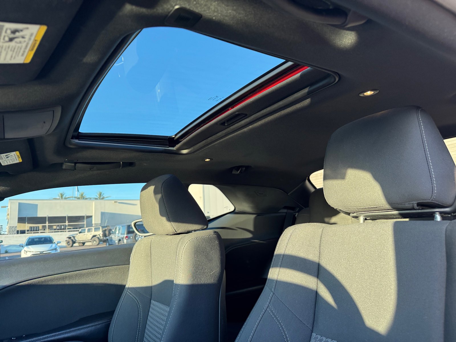 Used 2018 Dodge Challenger R/T w/ Driver Convenience Group image 32