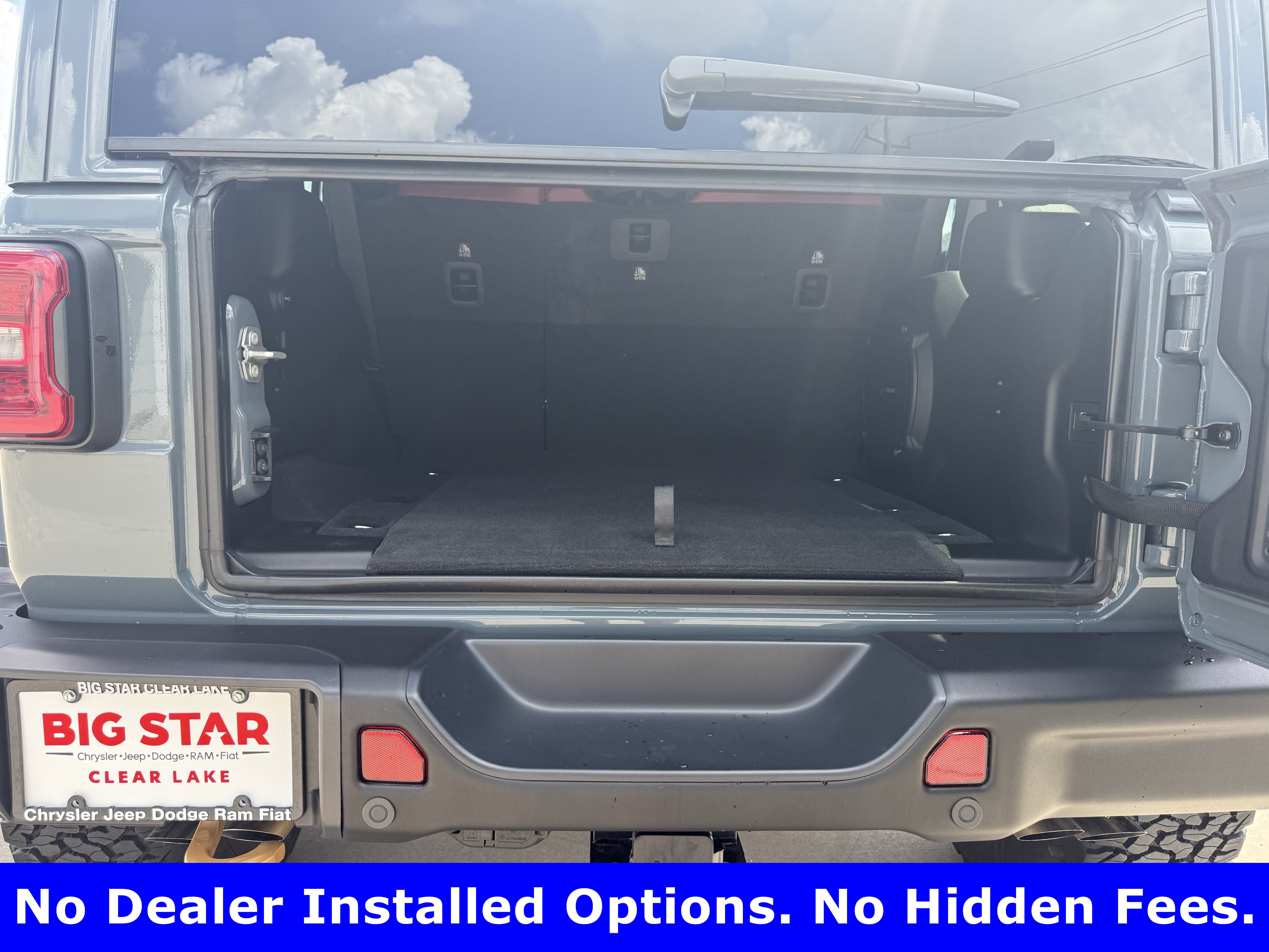 Used 2024 Jeep Wrangler Unlimited Rubicon 392 AWD/4WD image 26
