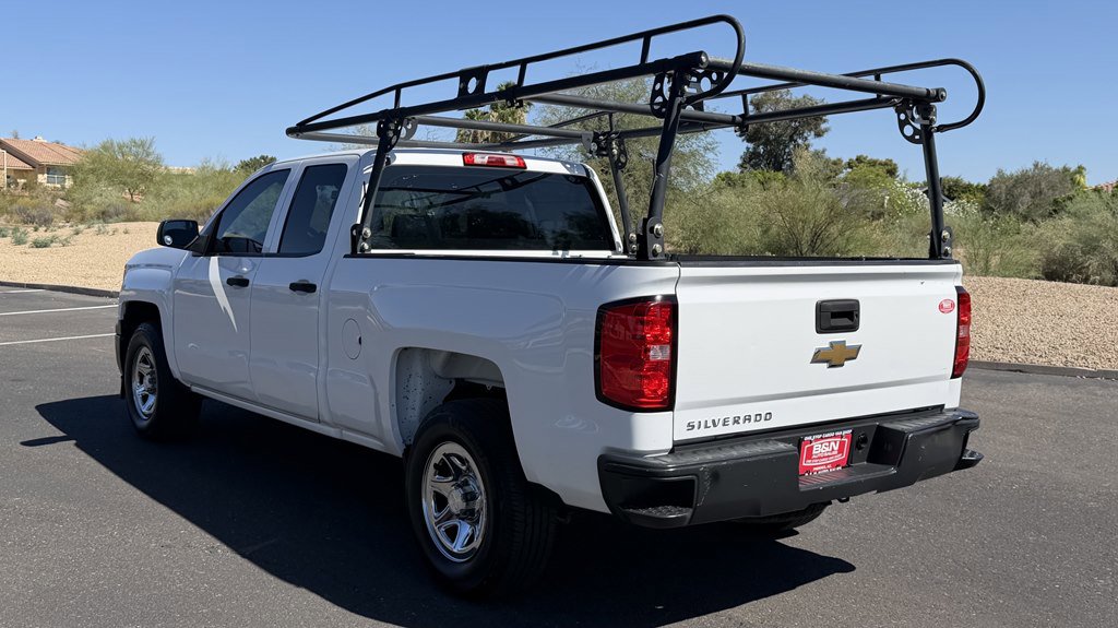 Used 2015 Chevrolet Silverado 1500 W/T RWD image 3