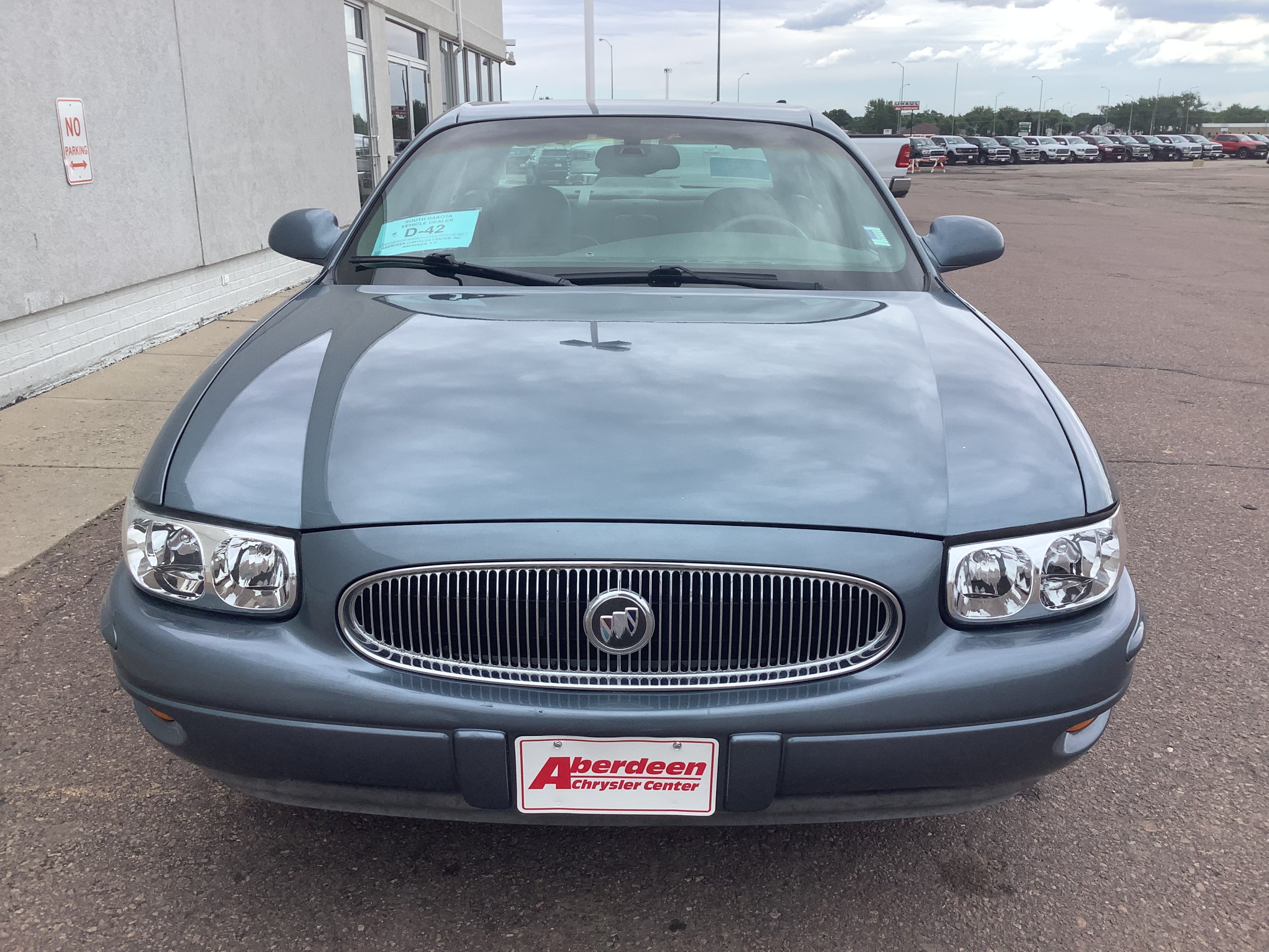 Used 2002 Buick Le Sabre Limited FWD image 2
