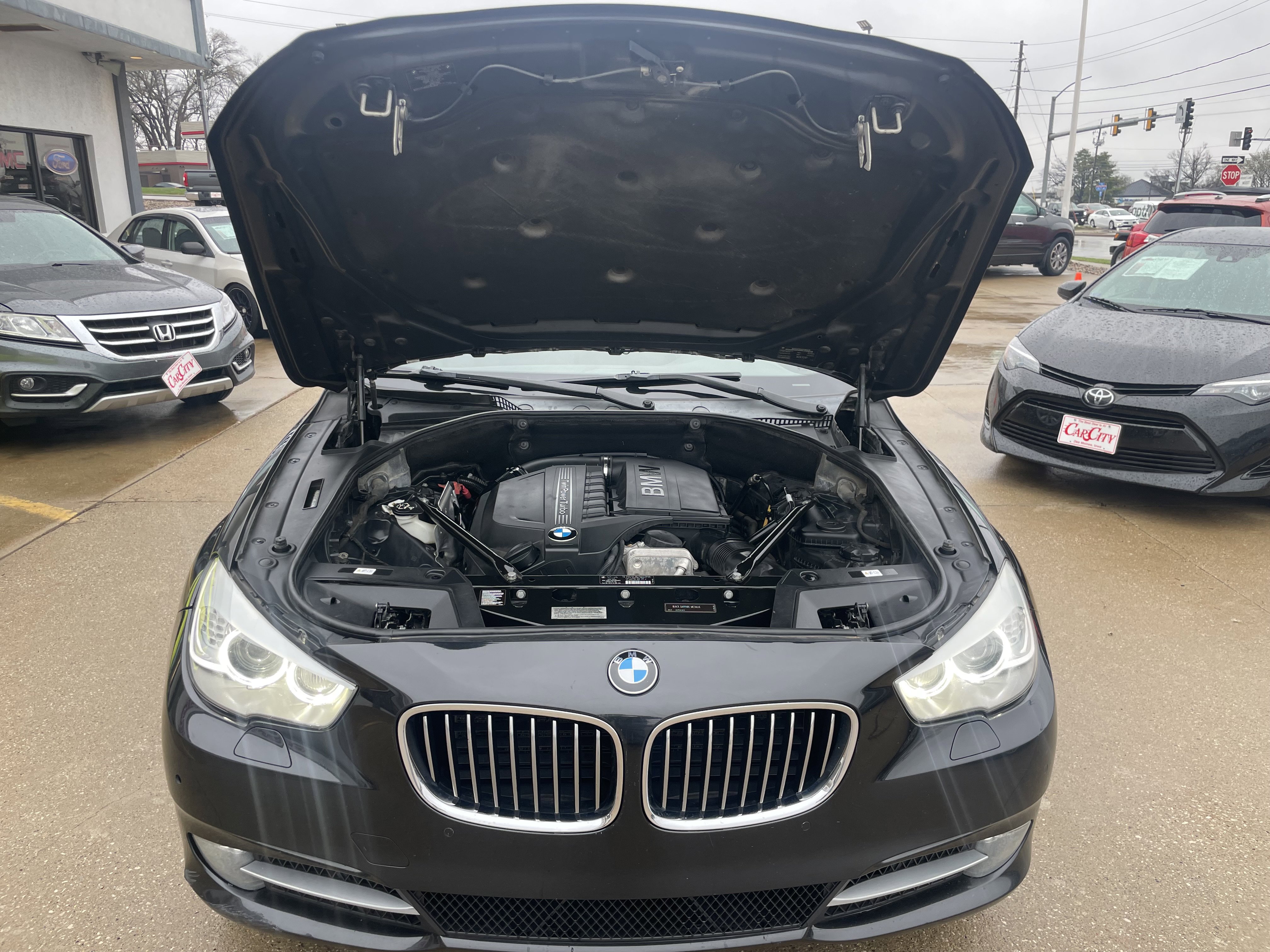 Used 2011 BMW 535i xDrive image 9