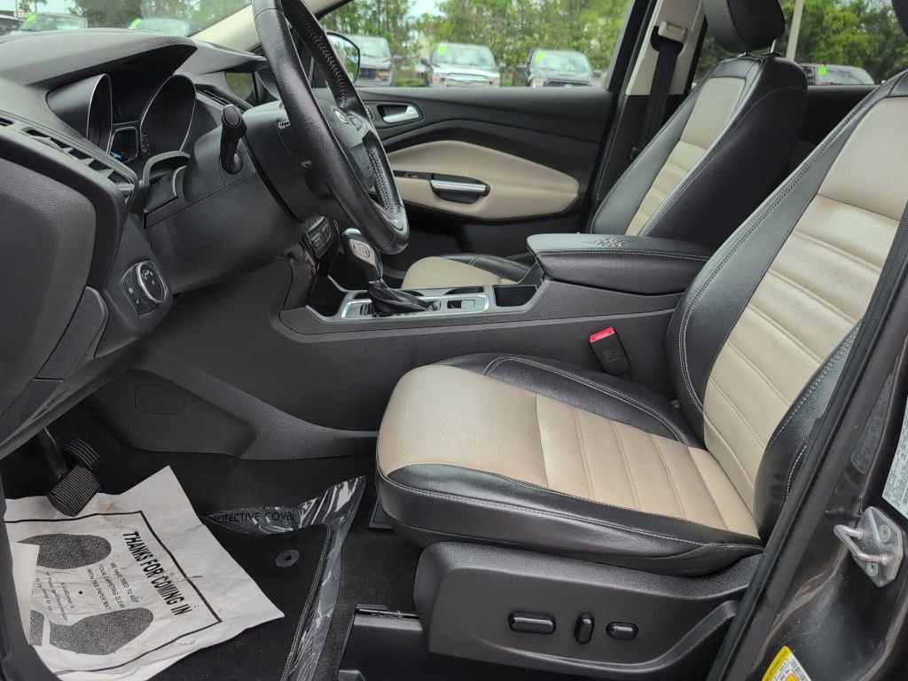 Used 2019 Ford Escape SEL FWD image 8