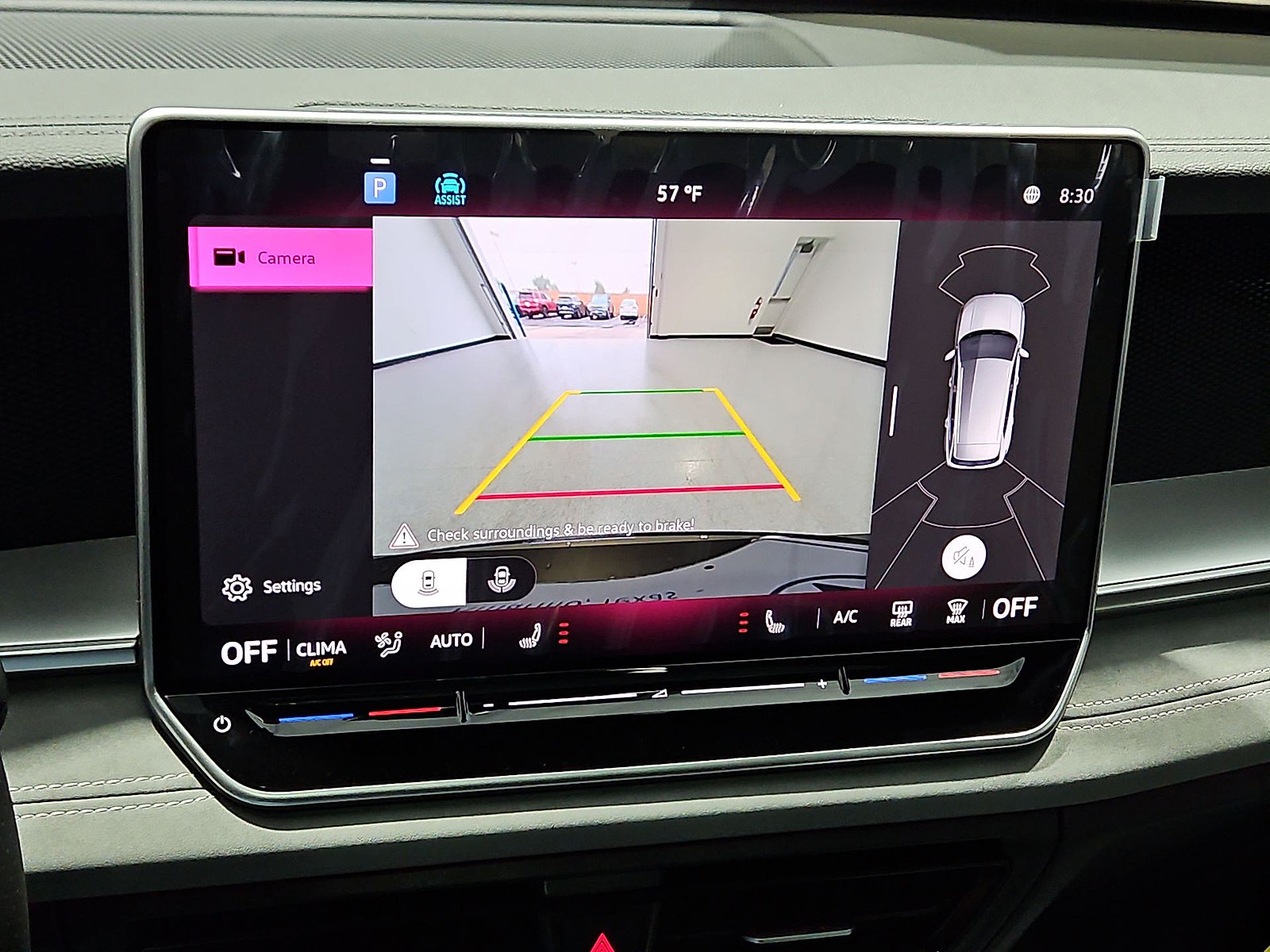 New 2026 Volkswagen Tiguan SE R-Line FWD image 19