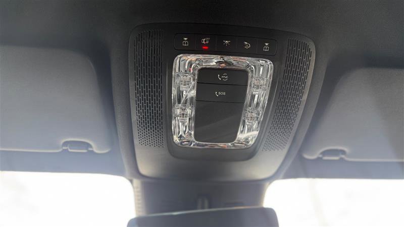 Used 2024 Mercedes-Benz EQB 300 4MATIC w/ Winter Package image 31