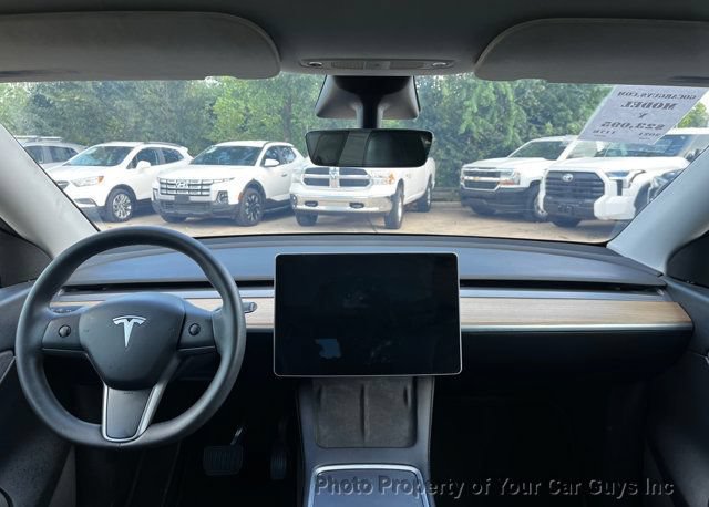 Used 2021 Tesla Model Y Long Range AWD/4WD image 24