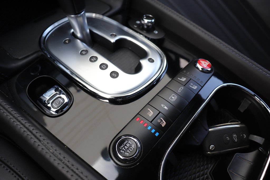 Used 2015 Bentley Flying Spur V8 AWD/4WD image 56