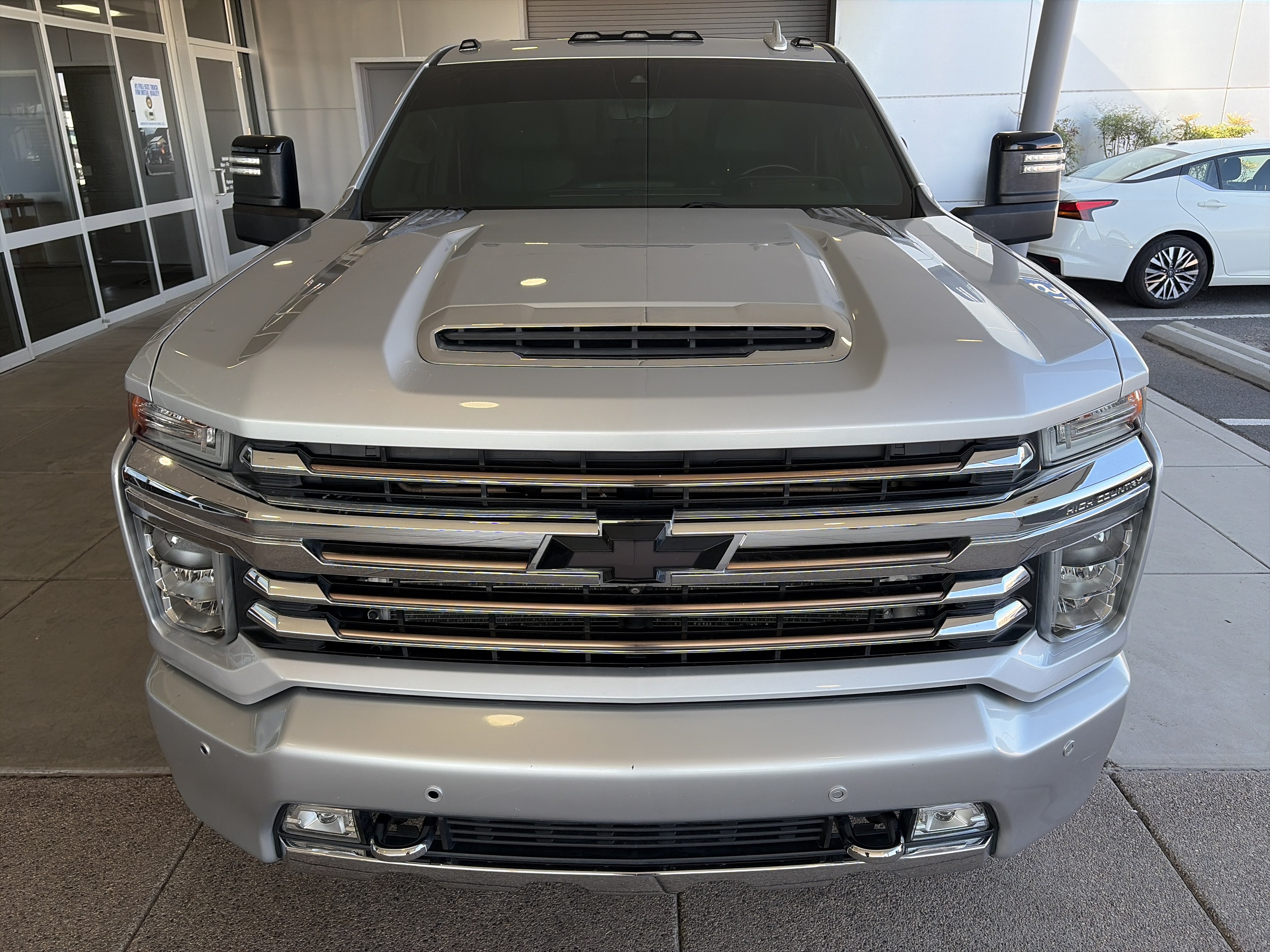 Used 2021 Chevrolet Silverado 3500 High Country AWD/4WD image 2