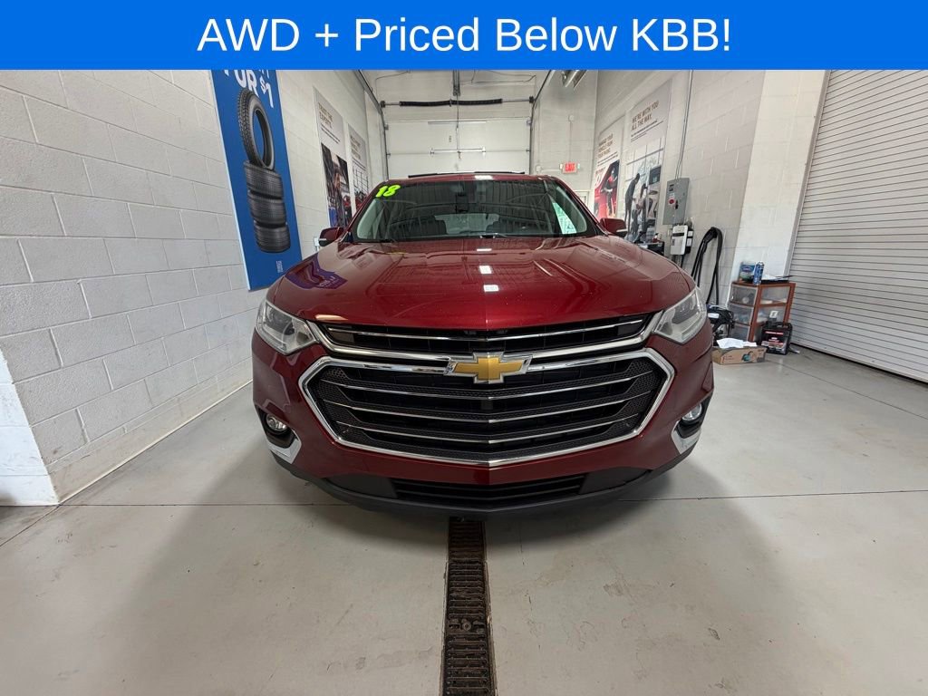 Used 2018 Chevrolet Traverse LT AWD/4WD image 3