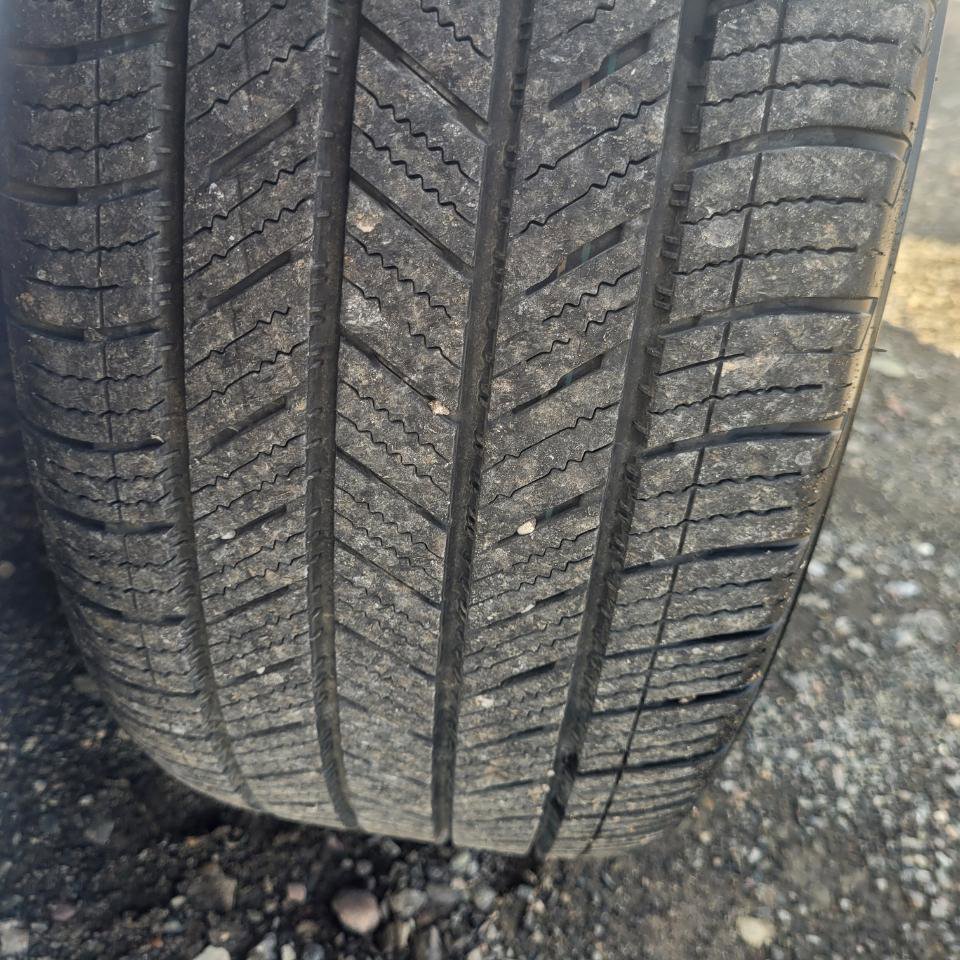 Used 2013 Volvo C70 T5 FWD image 46