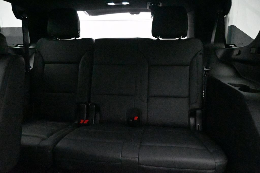 Used 2022 Chevrolet Tahoe LT w/ Luxury Package AWD/4WD image 22