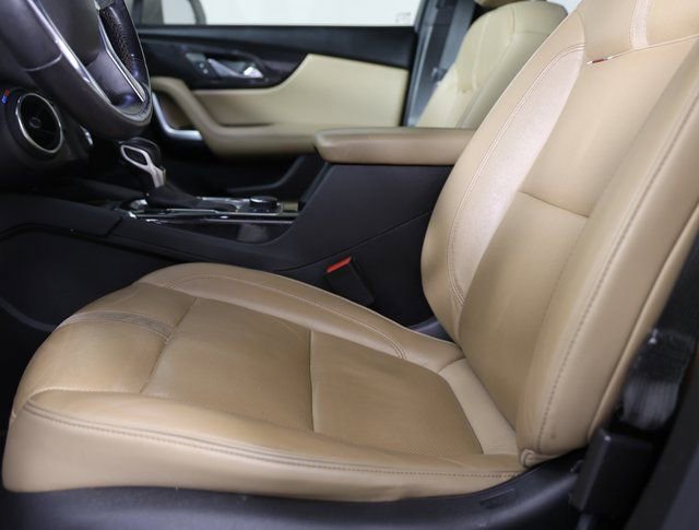 Used 2020 Chevrolet Blazer Premier w/ Driver Confidence II Package image 4