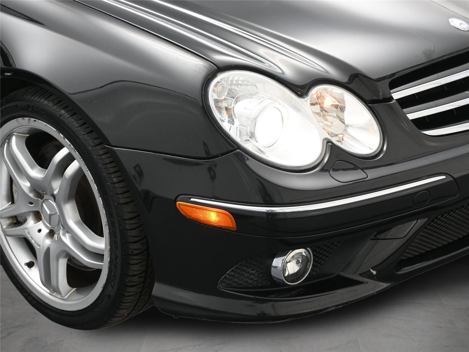 Used 2008 Mercedes-Benz CLK 550 Cabriolet image 17