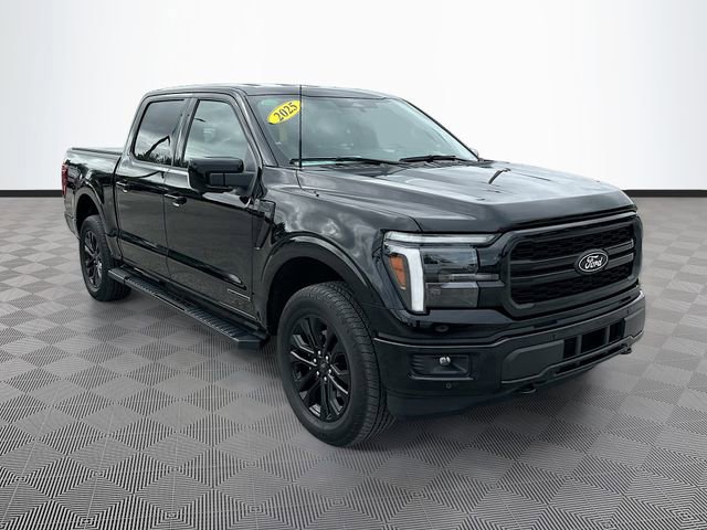 Used 2025 Ford F150 Lariat w/ Equipment Group 501A Mid AWD/4WD image 3