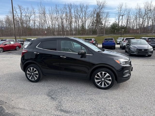 Used 2022 Buick Encore Preferred w/ Safety Package AWD/4WD image 14