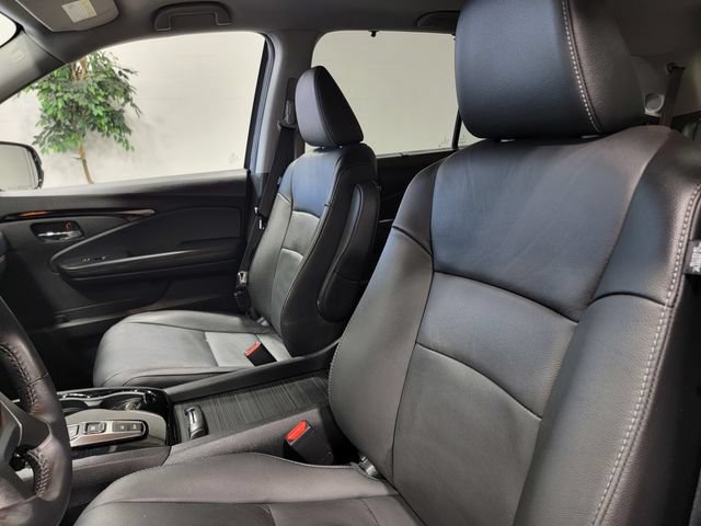 Used 2022 Honda Pilot Touring image 13