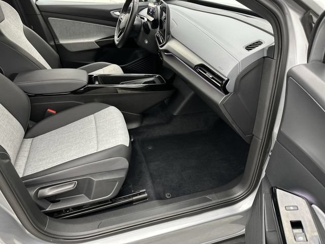 Certified 2025 Volkswagen ID.4 Pro AWD/4WD image 25