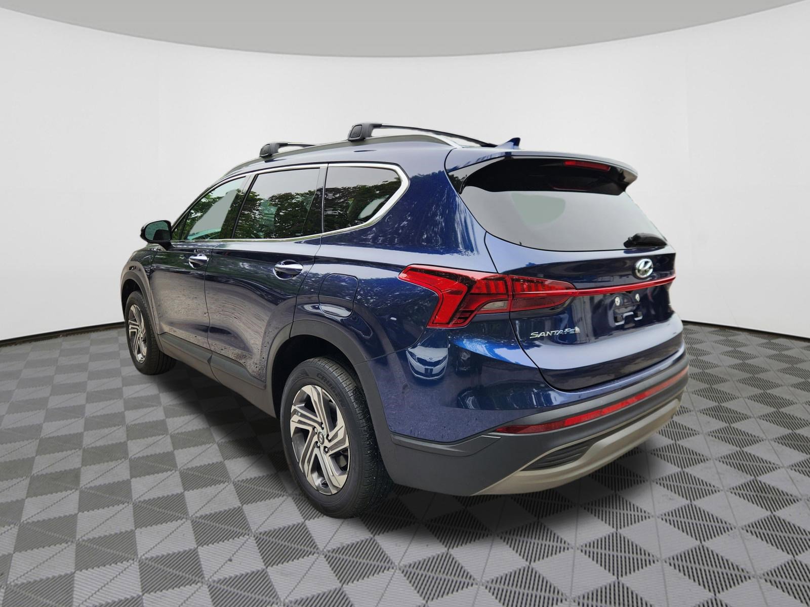 Certified 2023 Hyundai Santa Fe SEL AWD/4WD image 3