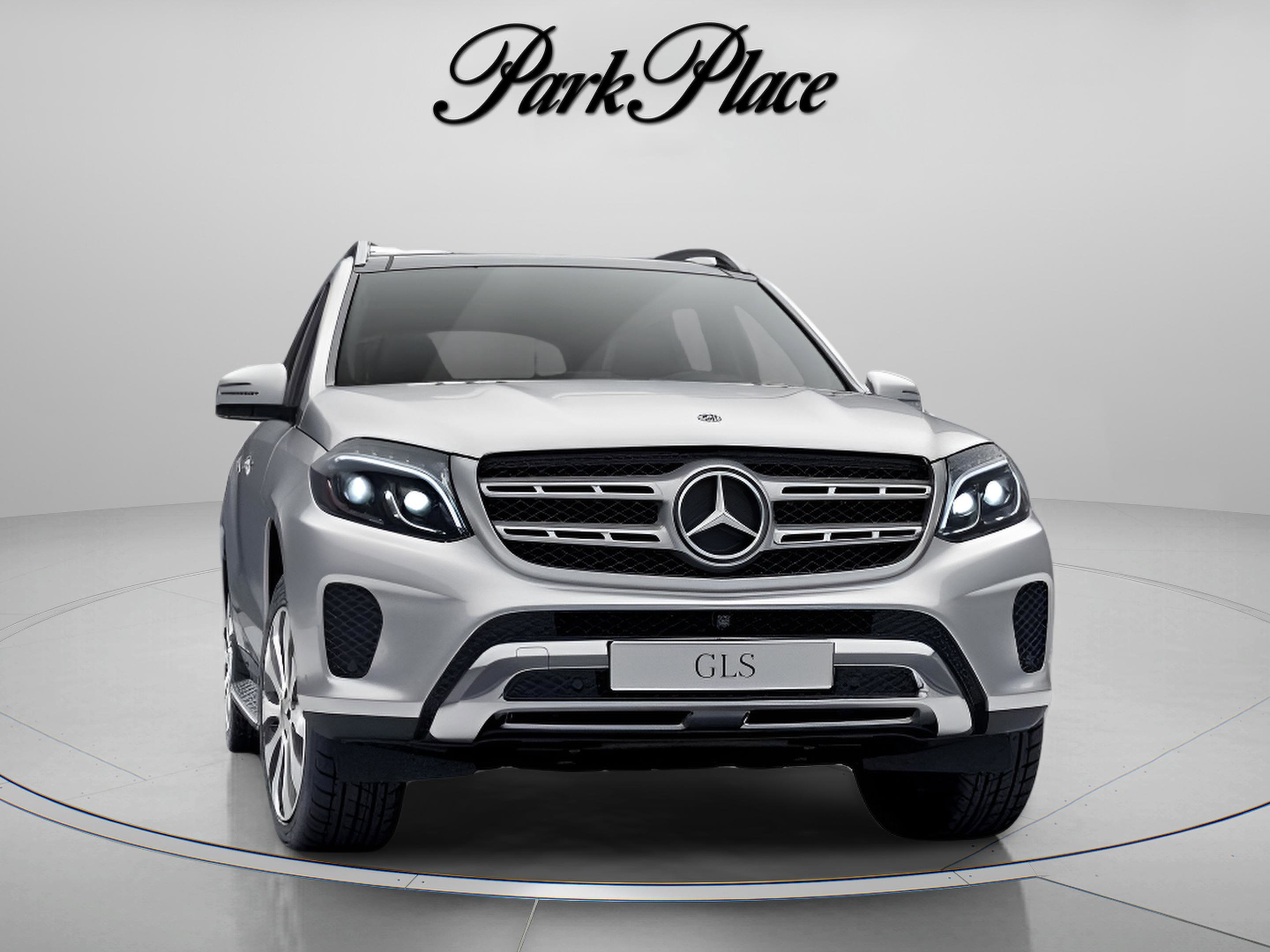 Used 2019 Mercedes-Benz GLS 450 4MATIC image 35
