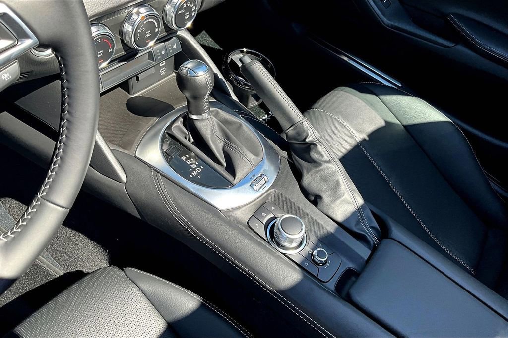 New 2026 MAZDA MX-5 Miata RF Grand Touring image 8