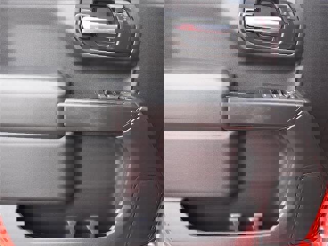 Used 2023 Chevrolet Silverado 1500 Custom image 20