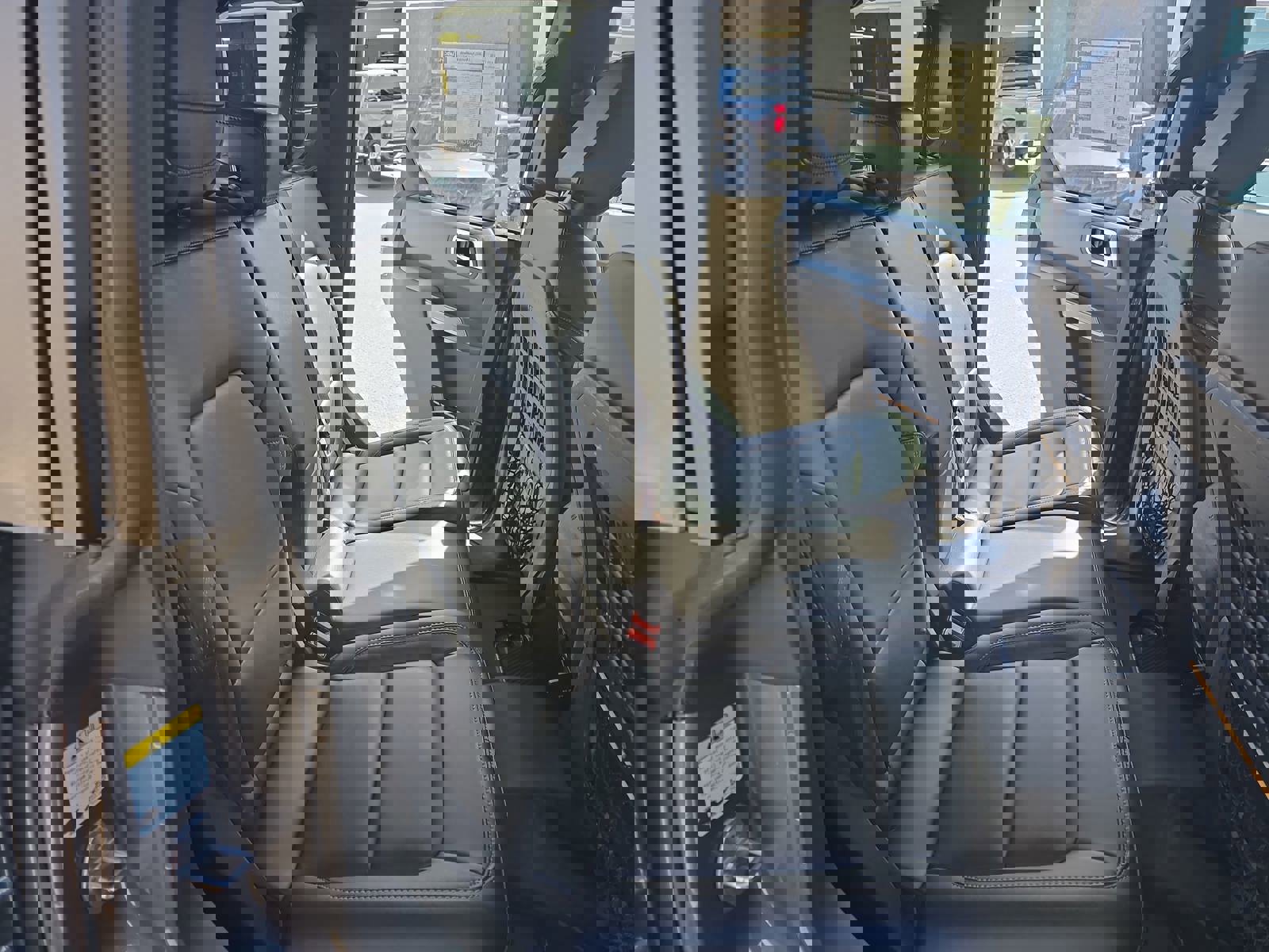 Used 2021 Ford Bronco Badlands image 11