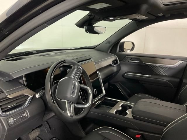 Used 2026 GMC Acadia Denali w/ Super Cruise Package AWD/4WD image 23