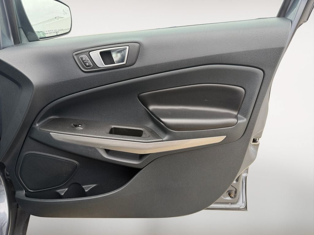 Used 2018 Ford EcoSport Titanium FWD image 25